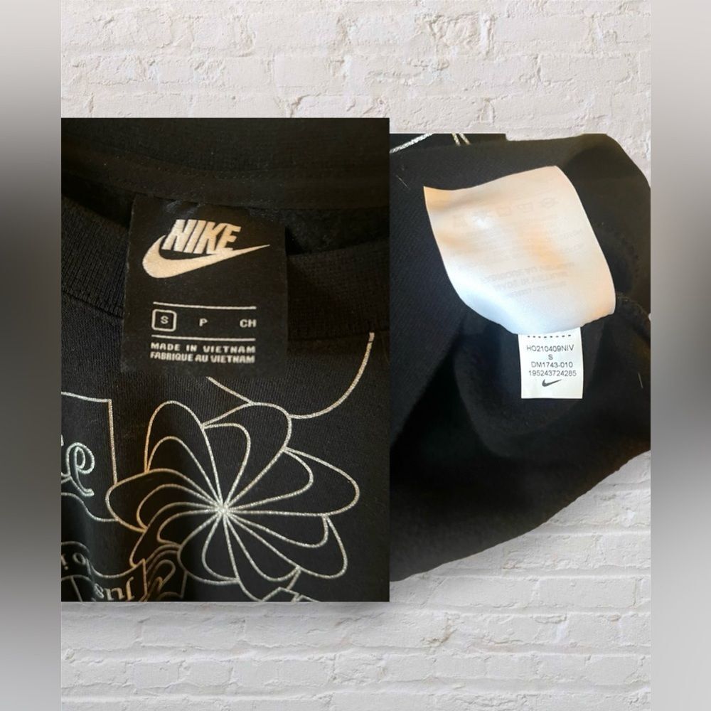 Nike Women's Icon Clash Black Silver Fleece Crop Crew Pullover Size Small - Picture 8 of 8